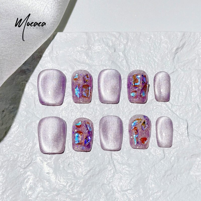 ã€ŒMOCACAã€Purple Cat Eye Press-On Nails â€“ Sparkling Crystal Short False Nails - Image 3